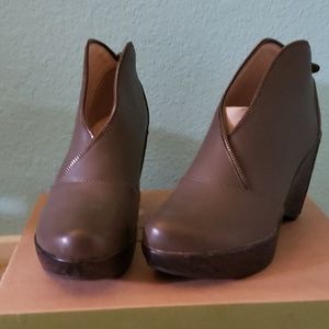 Jambu Indigo Taupe Boots